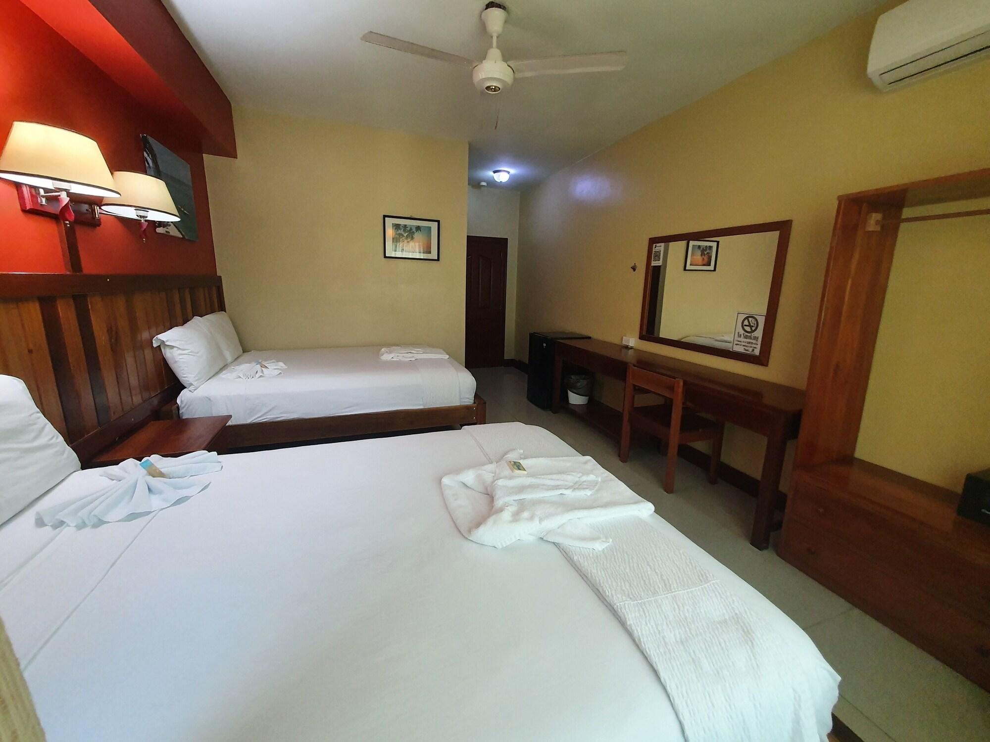 Caye Caulker Plaza Hotel Exteriér fotografie